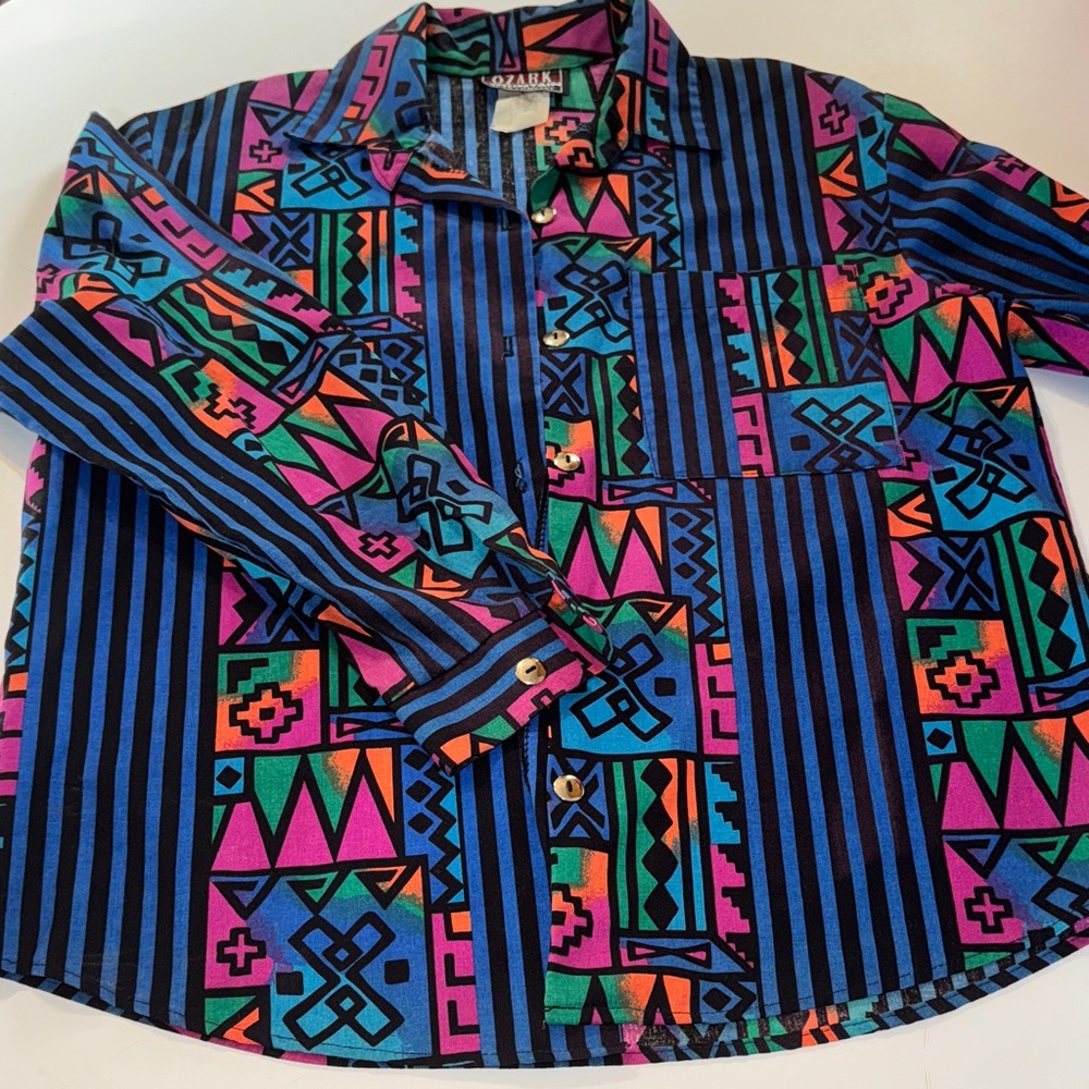 Vintage‎ Ozark Mountain Colorful Geometric Women's Button Down Shirt